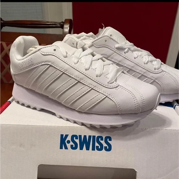 Men’s size 10 KSwiss brand new - Picture 1 of 5